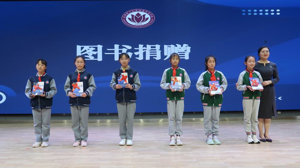 f3c117.jpg