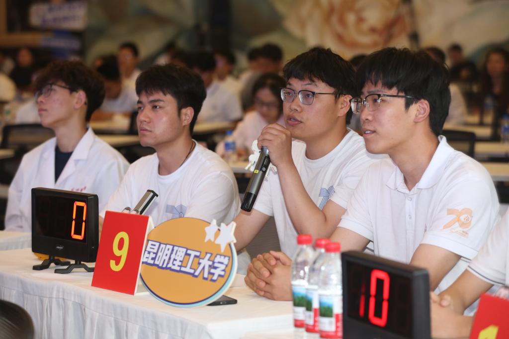 活动照片2.jpg
